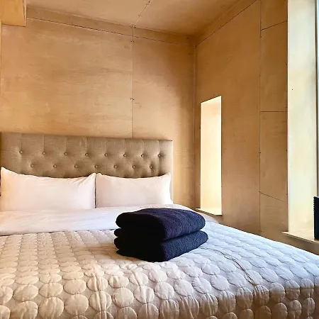 Unique Design House In Center Apartamento Oslo
