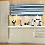 Апартаменты Unique Design House In Center Осло