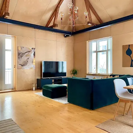 Unique Design House In Center アパート オスロ